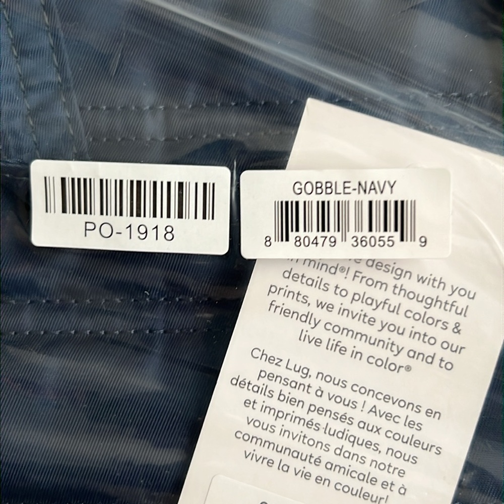NWT Lug Gobble Insulated Lunch Tote in Navy - Picture 2 of 8
